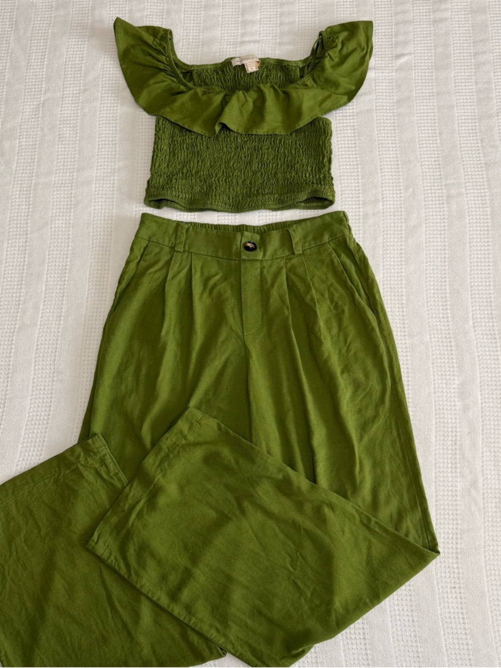 Monteau Bright Olive Green Linen Blend Set with cropped Smocked Ruffled Top